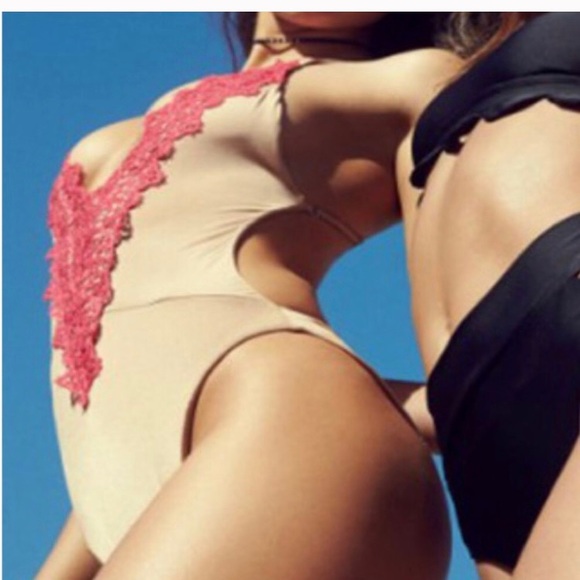 •{Personal Item}• ECLIPSE ONE PIECE - Picture 3 of 7